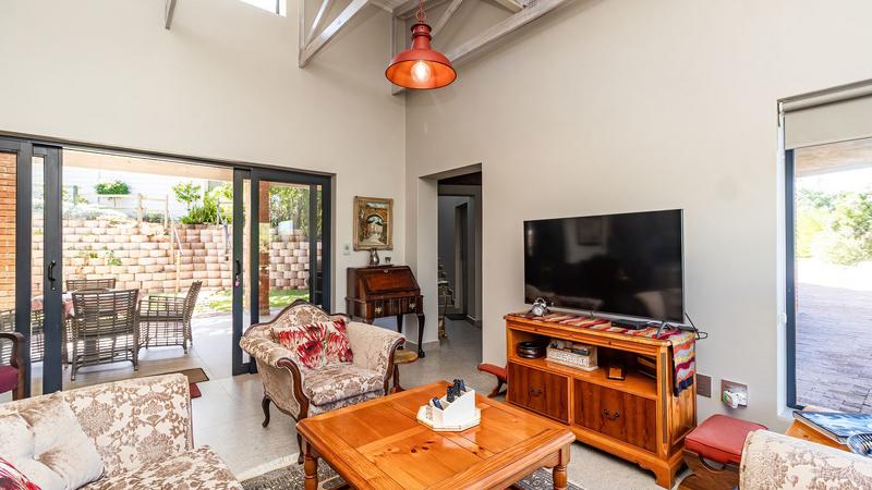 3 Bedroom Property for Sale in Outeniqua Strand Western Cape